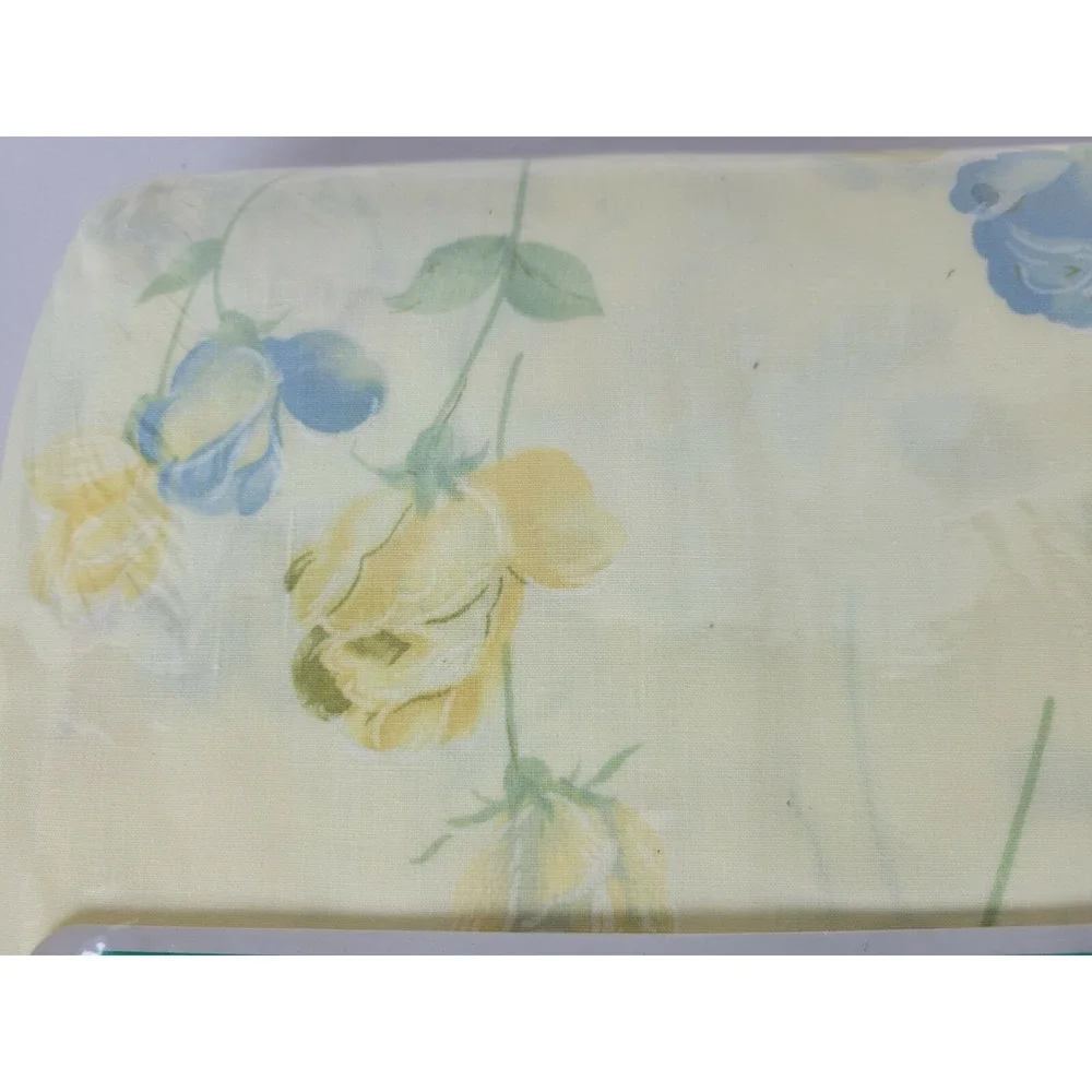 Vintage NIP‎ Sears Twin Sheet Set Yellow Floating Roses Cotton Blend